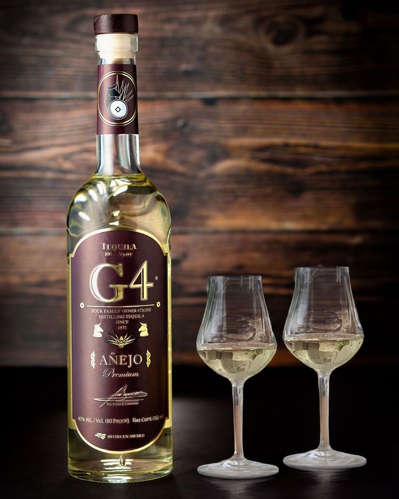 1800 Tequila Añejo ピンクボトル　空瓶 1800 Tequila Añejo ピンクボトル 空瓶 - メルカリ