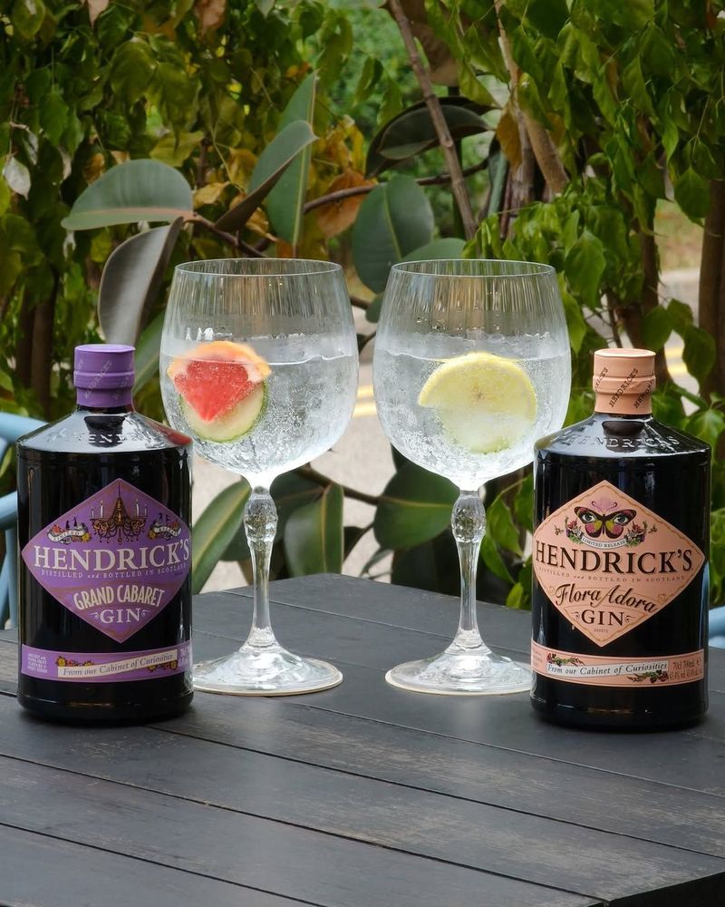 Hendrick's Cabinet of Curiosities Bundle Gift Pack - Flora Adora