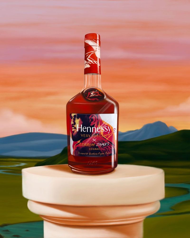 Hennessy VerySpecial x LeBronJames 2本セット Hennessy VS Cognac X Lebron James & Hennessy VS 750ml Bundle