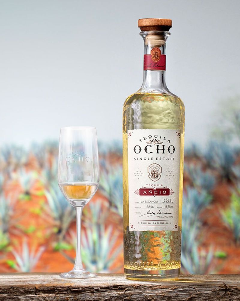 Tequila Ocho Añejo 750ml 2本セット Tequila Ocho Añejo 750ml
