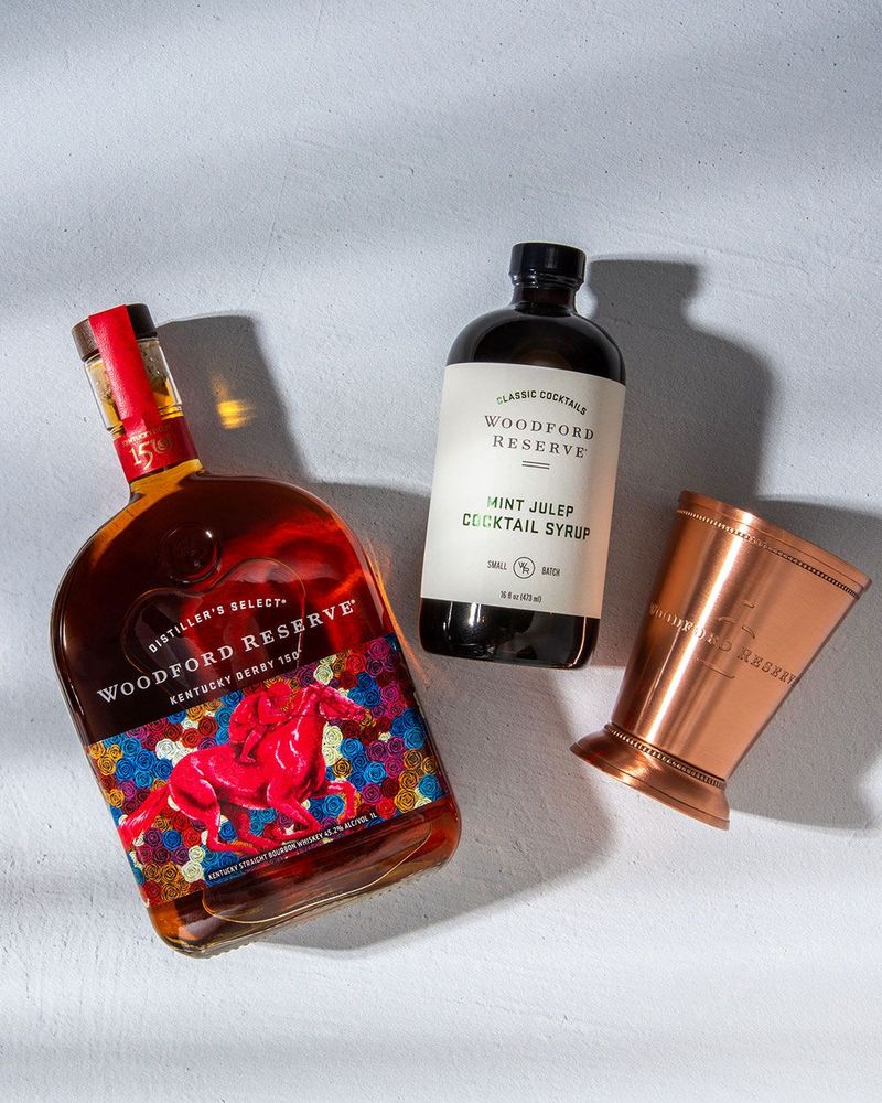 値下Woodford Reserve Kentucky Derby 150回記念 Woodford Reserve Kentucky Derby 1.0L - Luekens Wine & Spirits