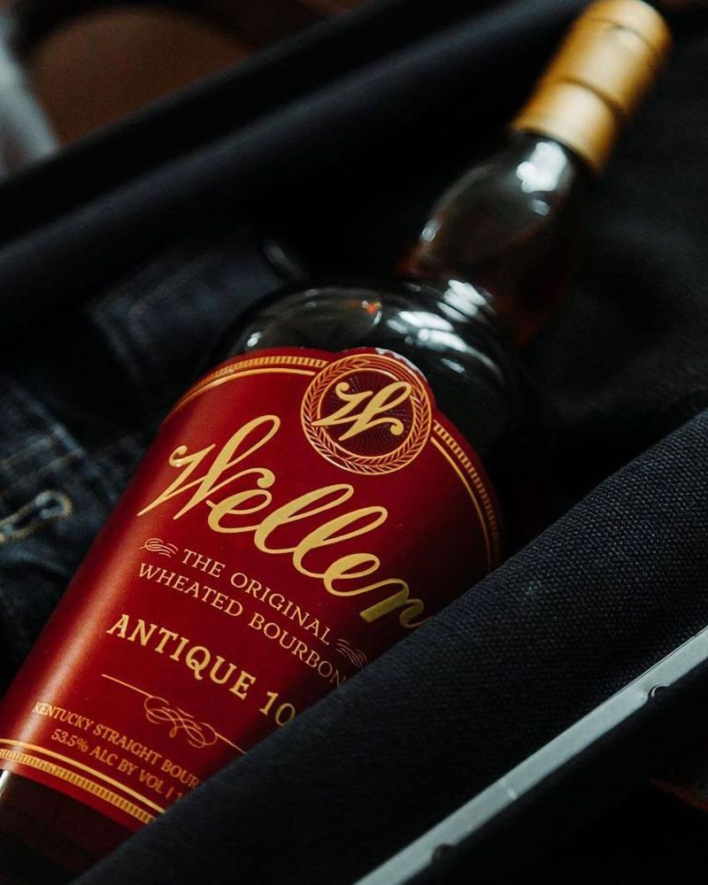 W.L. Weller Antique 107 Kentucky Straight Wheated Bourbon Whiskey