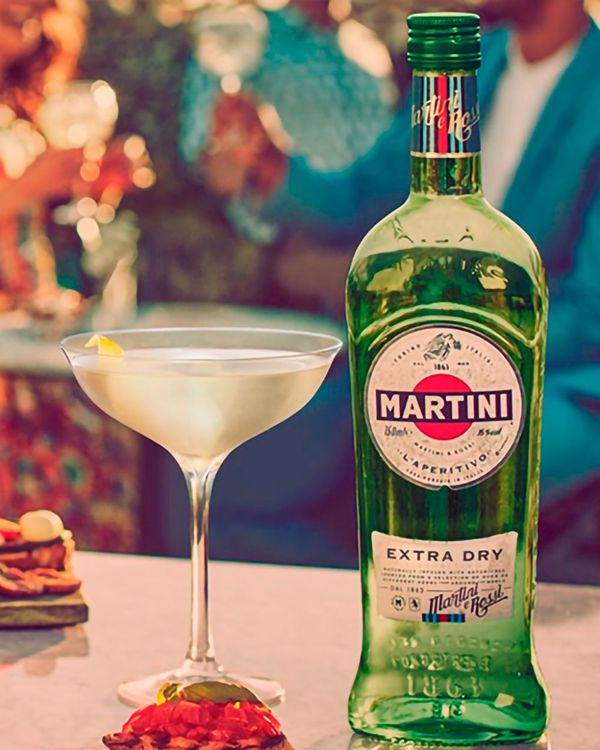 Martini & Rossi Extra Dry Vermouth | Passion Spirits