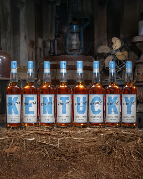 Old Louisville The Kentucky Series Kentucky Straight Bourbon