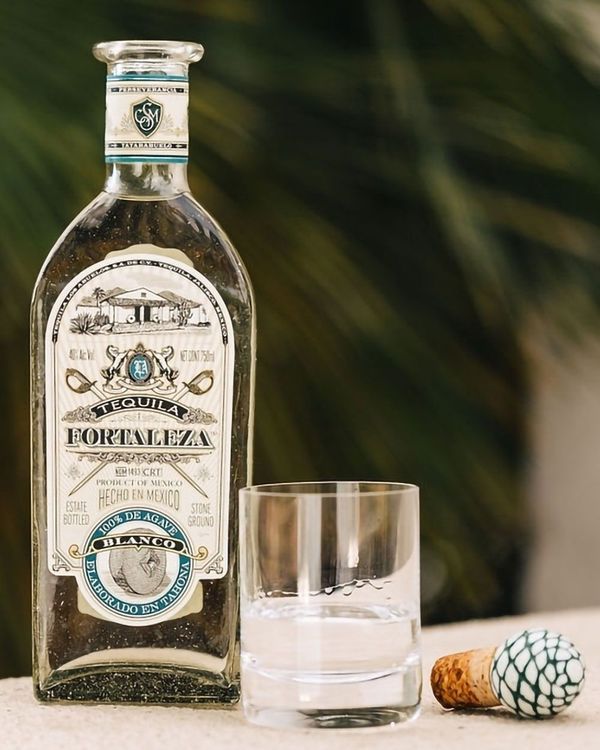 FORTALEZA テキーラ BLANCO 750ml Fortaleza Tequila Blanco 750 ml – Ludwig Fine Wine
