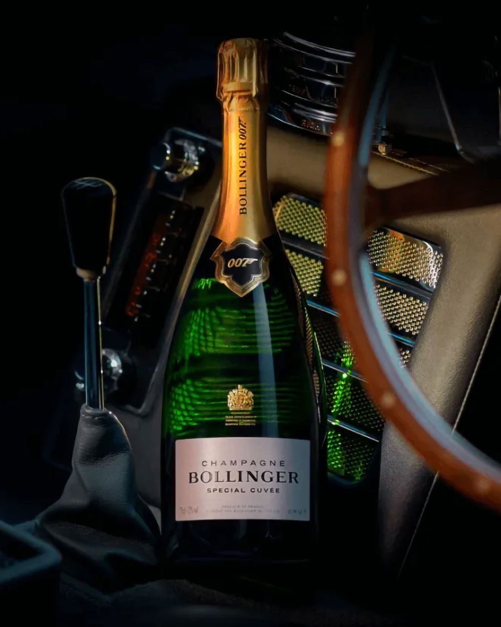 Champagne Bollinger Special Cuveé 007 Limited Collectors