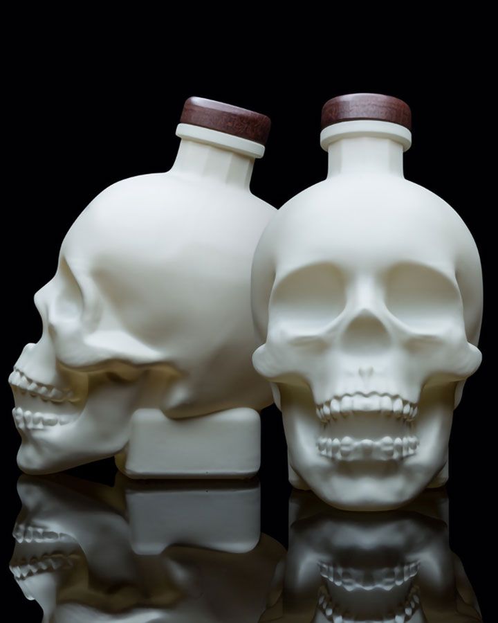 記念グッズ vodka passion_spirits_crystal_head_b
