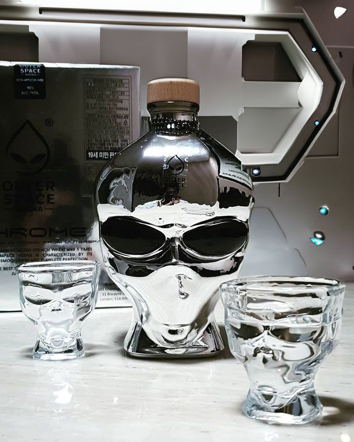 Outer Space Vodka | Chrome Bottle Limited Edition Gift Set