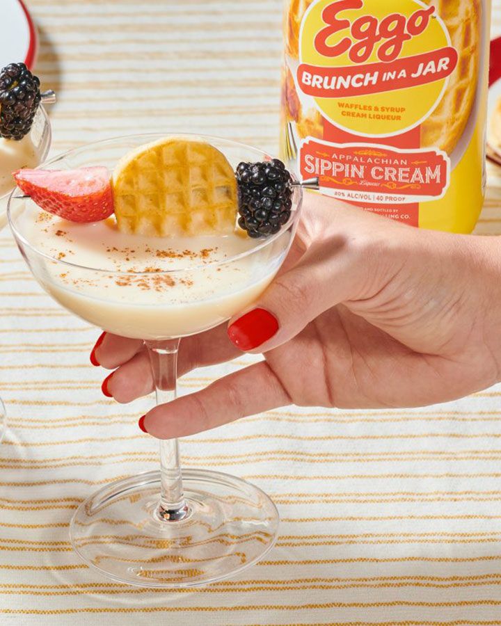 Eggo™ Brunch In A Jar Waffles & Syrup Sippin' Cream Liqueur by