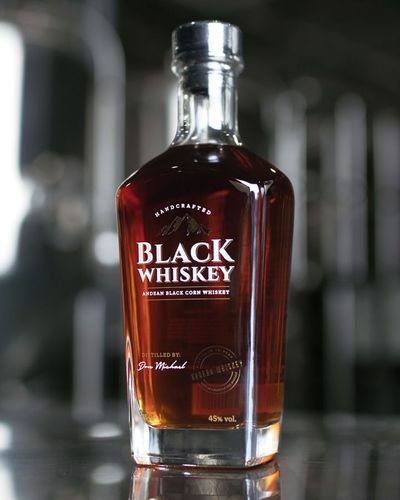 Black Whiskey アンでアンブラックコーンウイスキー 700ml Black Whiskey Andean Black Corn Whiskey | Black Whiskey