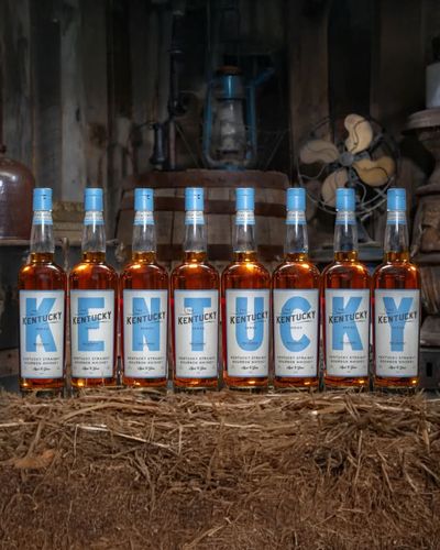 Old Louisville The Kentucky Series Kentucky Straight Bourbon