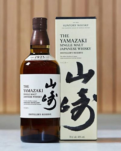 The Yamazaki Single Malt Japanese Whiskey Distiller's Reserve