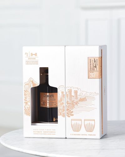 Dewar's Double Double 37 Year Whisky Gift Set with 2 Baccarat
