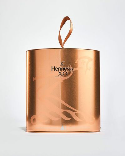 Hennessy XO Cognac Holiday Bottle With Gift Box & Ice Stamp