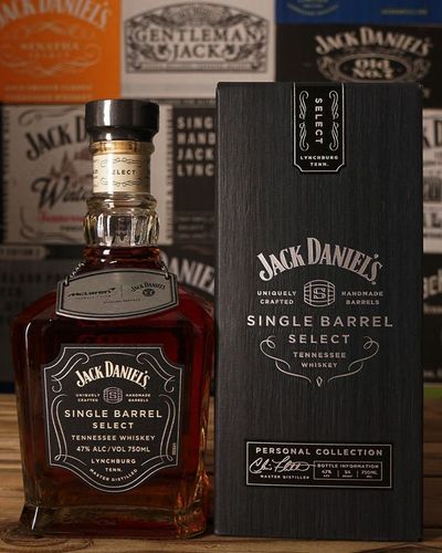 Jack Daniels x McLaren McLxJD 2023 Single Barrel Select Tennessee